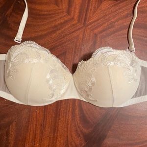 La Perla white lace 34C Bra